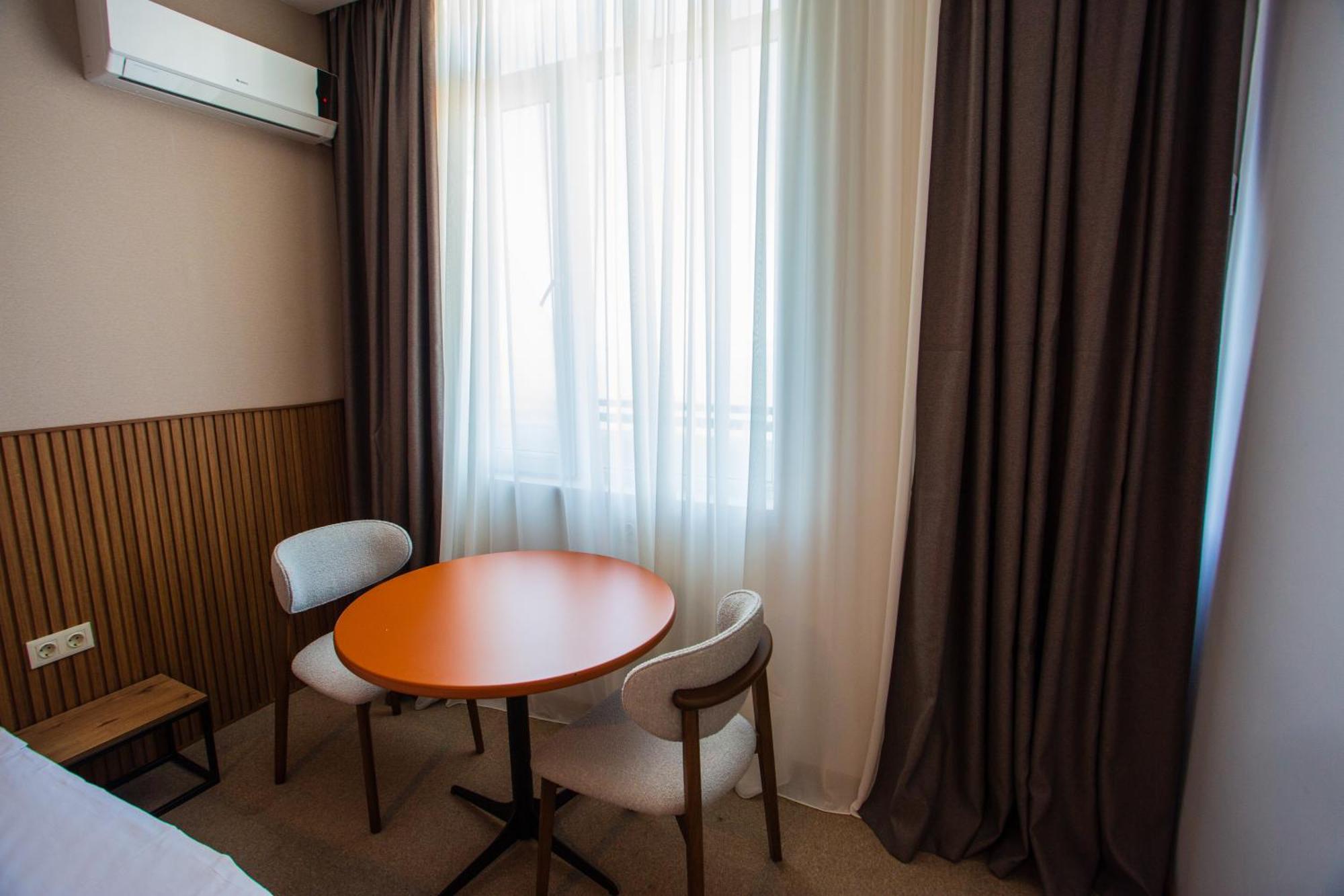 Polo Apartamento Batumi Exterior foto
